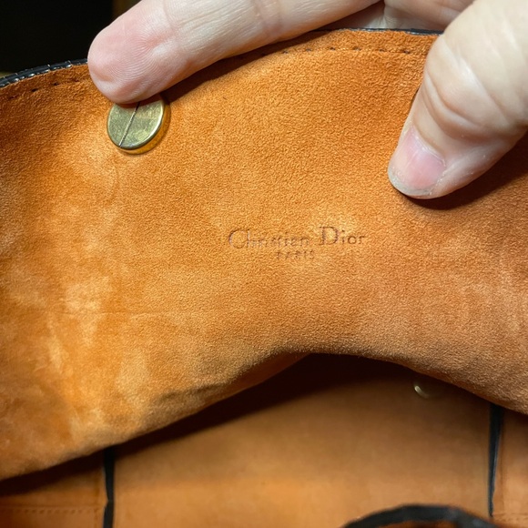 Christian Dior orange embossed leather handbag with pouch - Picture 8 of 16